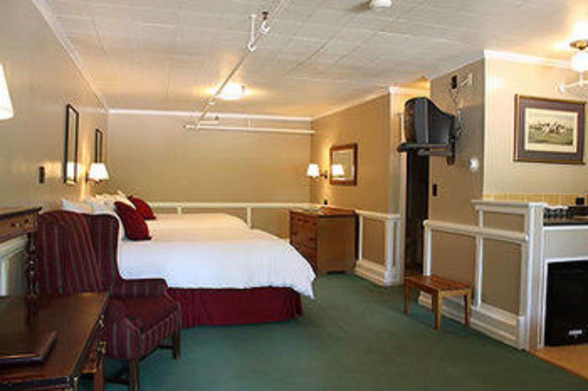 The Historic Redstone Inn Exteriör bild